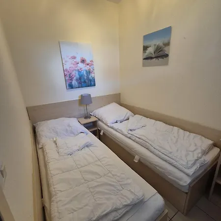 Seerose Petra Apartment *